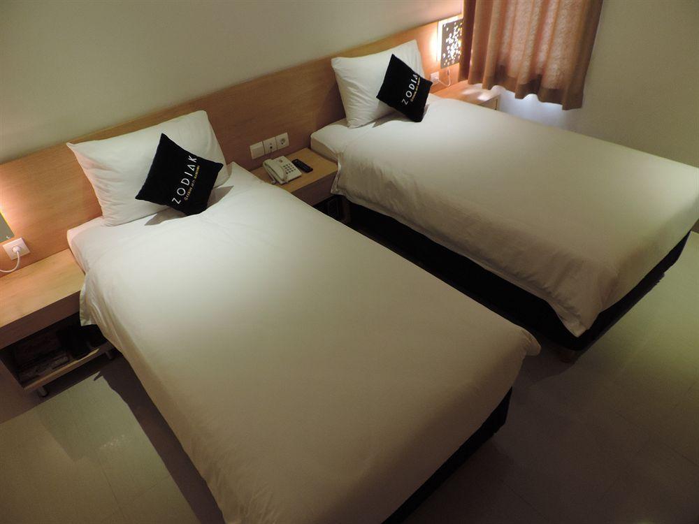 Gino Feruci Kebon Jati By Kagum Hotels Bandung Exterior foto